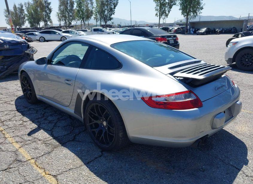 Photo 3 of 2005 Porsche 911 CARRERA (VIN WP0AA29915S717601)