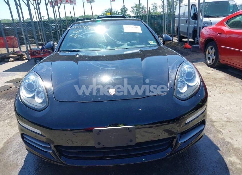 Photo 12 of 2014 Porsche Panamera 4 (VIN WP0AA2A70EL009084)