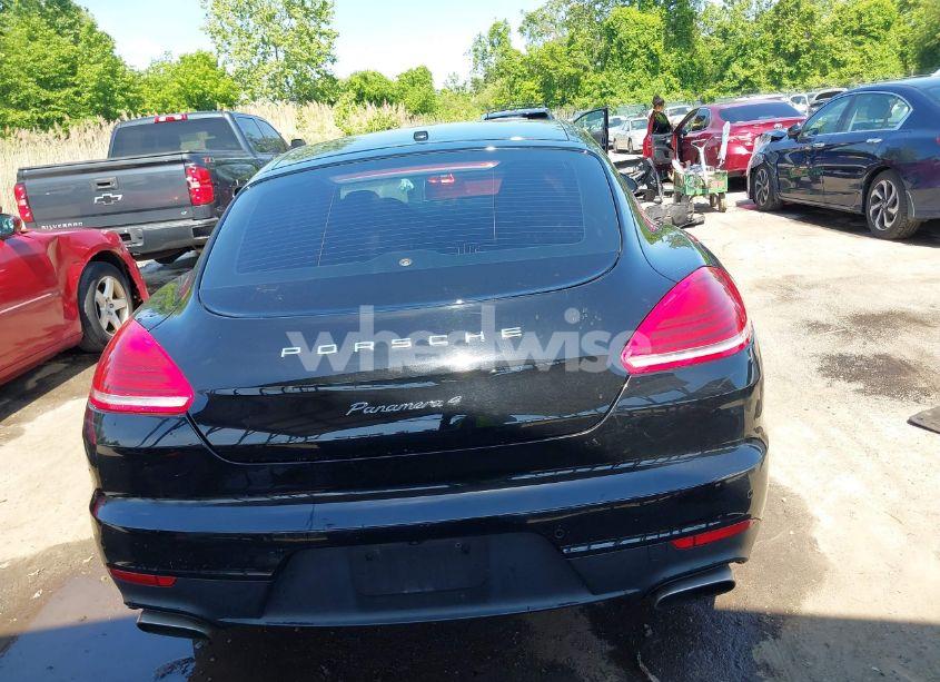 Photo 16 of 2014 Porsche Panamera 4 (VIN WP0AA2A70EL009084)