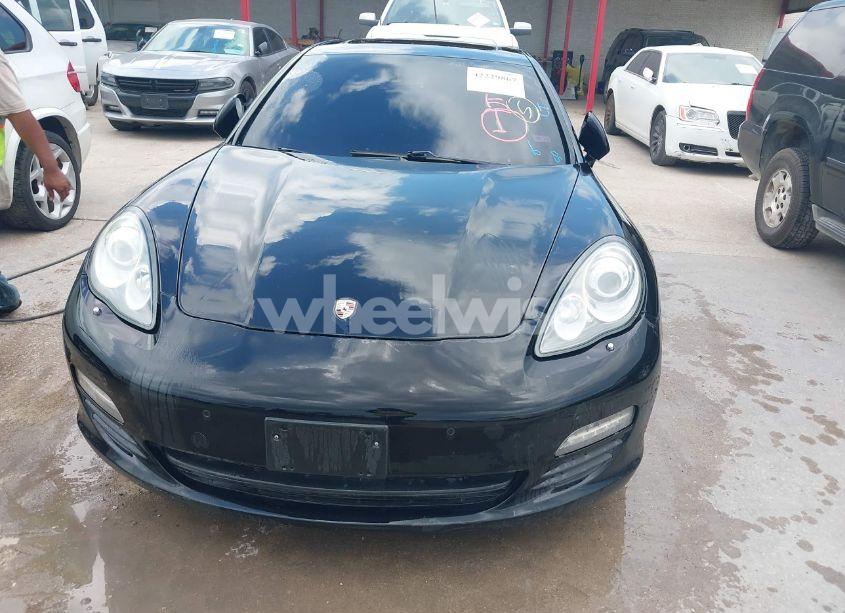 Photo 12 of 2011 Porsche Panamera 4 (VIN WP0AA2A71BL018792)