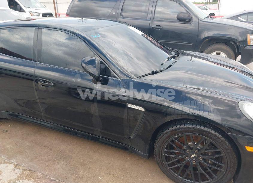 Photo 13 of 2011 Porsche Panamera 4 (VIN WP0AA2A71BL018792)