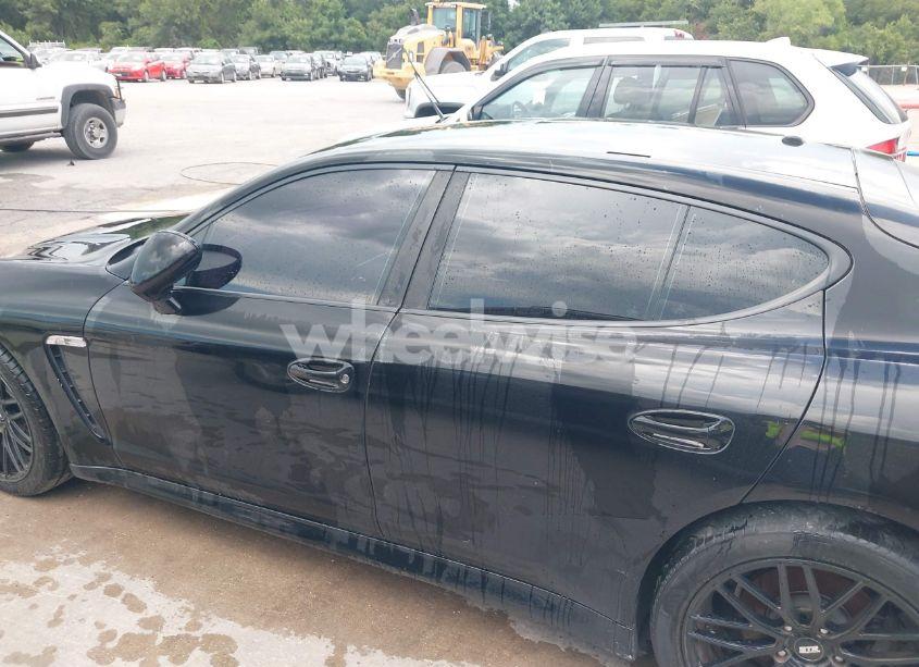 Photo 14 of 2011 Porsche Panamera 4 (VIN WP0AA2A71BL018792)