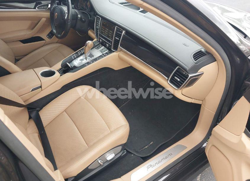 Photo 5 of 2015 Porsche Panamera 4 (VIN WP0AA2A71FL002436)