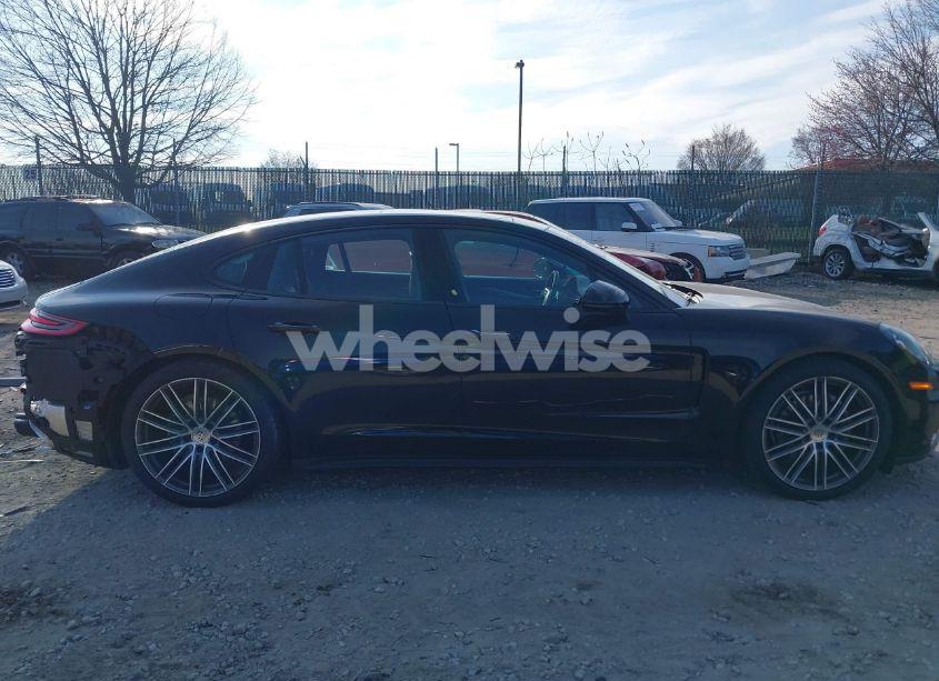 Photo 12 of 2018 Porsche Panamera 4 (VIN WP0AA2A73JL119458)
