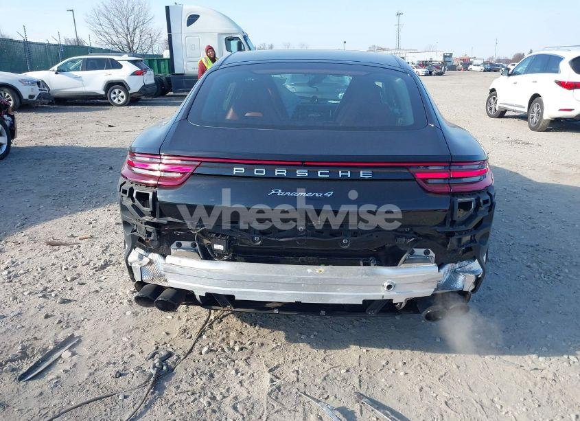 Photo 16 of 2018 Porsche Panamera 4 (VIN WP0AA2A73JL119458)
