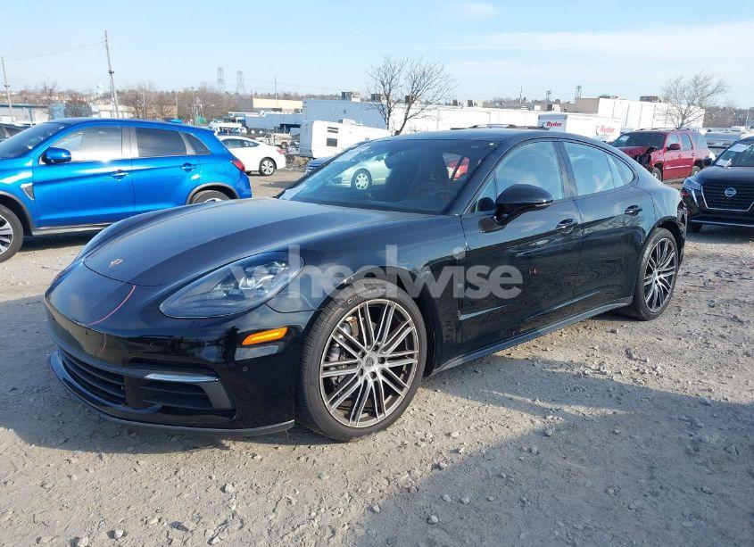 Photo 2 of 2018 Porsche Panamera 4 (VIN WP0AA2A73JL119458)