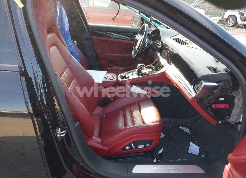 Photo 5 of 2018 Porsche Panamera 4 (VIN WP0AA2A73JL119458)