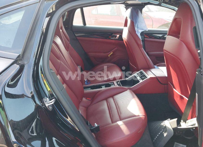 Photo 8 of 2018 Porsche Panamera 4 (VIN WP0AA2A73JL119458)