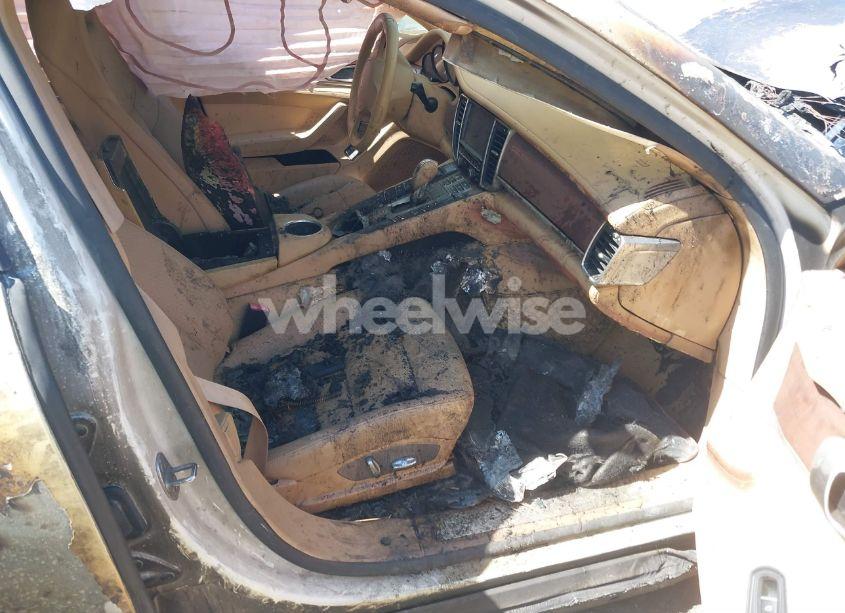 Photo 5 of 2011 Porsche Panamera 4 (VIN WP0AA2A74BL010735)