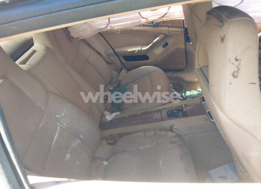 Photo 8 of 2011 Porsche Panamera 4 (VIN WP0AA2A74BL010735)