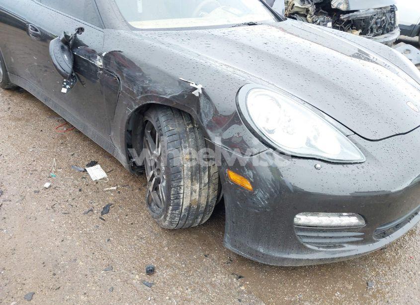 Photo 6 of 2012 Porsche Panamera 4 (VIN WP0AA2A75CL072582)