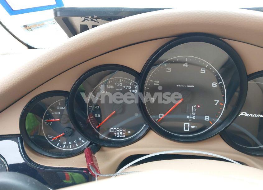 Photo 7 of 2012 Porsche Panamera 4 (VIN WP0AA2A75CL072582)