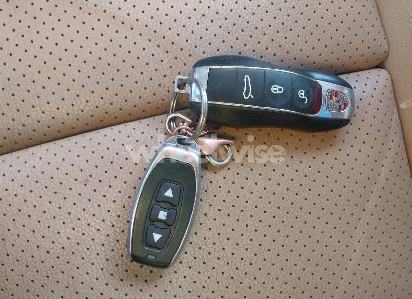 Photo 11 of 2011 Porsche Panamera 4 (VIN WP0AA2A77BL021017)