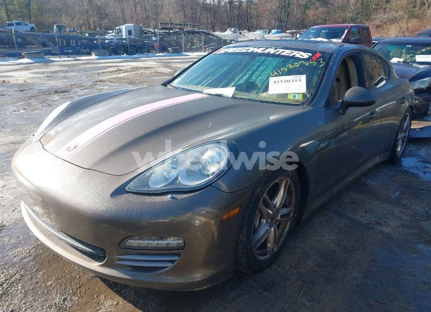 Photo 2 of 2011 Porsche Panamera 4 (VIN WP0AA2A77BL021017)
