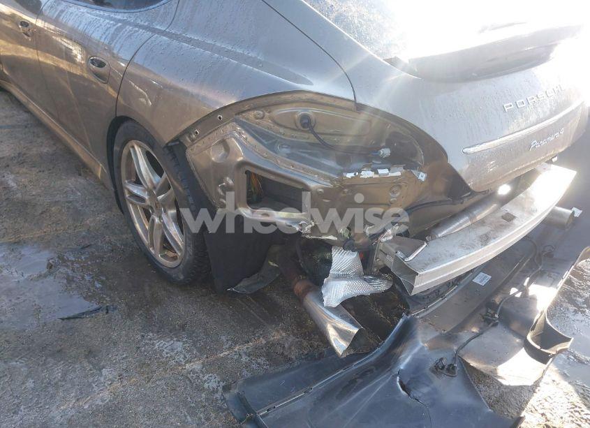 Photo 6 of 2011 Porsche Panamera 4 (VIN WP0AA2A77BL021017)