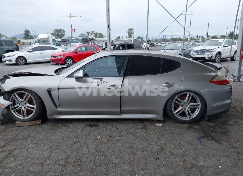 Photo 14 of 2011 Porsche Panamera 4 (VIN WP0AA2A78BL021432)