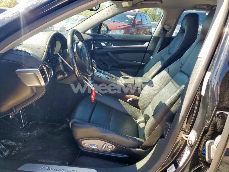 Photo 12 of 2014 PORSCHE PANAMERA 2 (VIN WP0AA2A78EL015232)