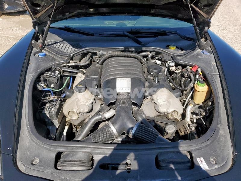 Photo 2 of 2014 PORSCHE PANAMERA 2 (VIN WP0AA2A78EL015232)