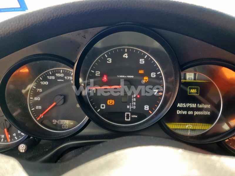 Photo 5 of 2014 PORSCHE PANAMERA 2 (VIN WP0AA2A78EL015232)