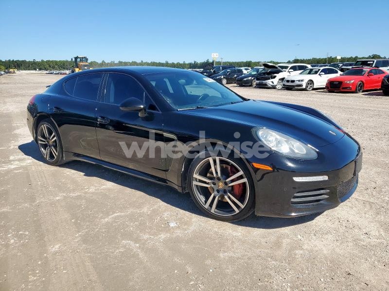 Photo 6 of 2014 PORSCHE PANAMERA 2 (VIN WP0AA2A78EL015232)