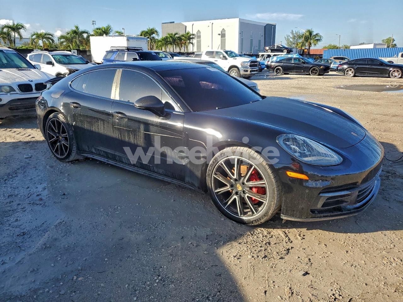 Photo 4 of 2018 PORSCHE PANAMERA 4 (VIN WP0AA2A79JL104124)