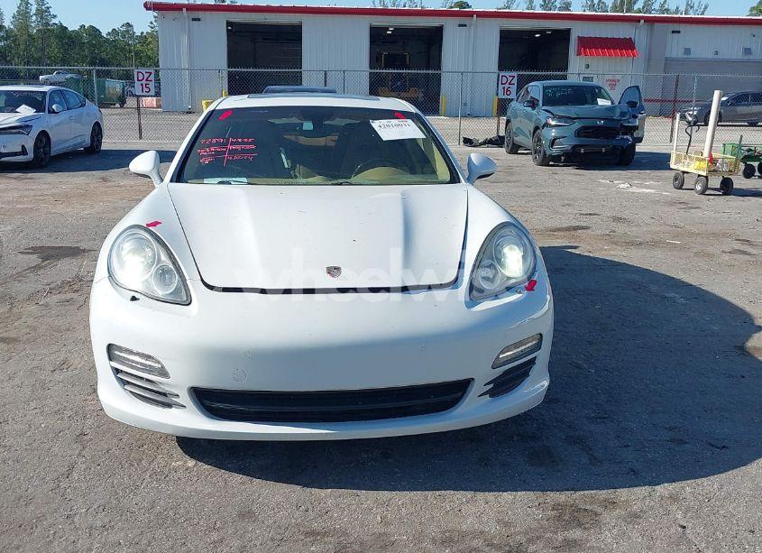 Photo 12 of 2013 Porsche Panamera 4 (VIN WP0AA2A7XDL014047)