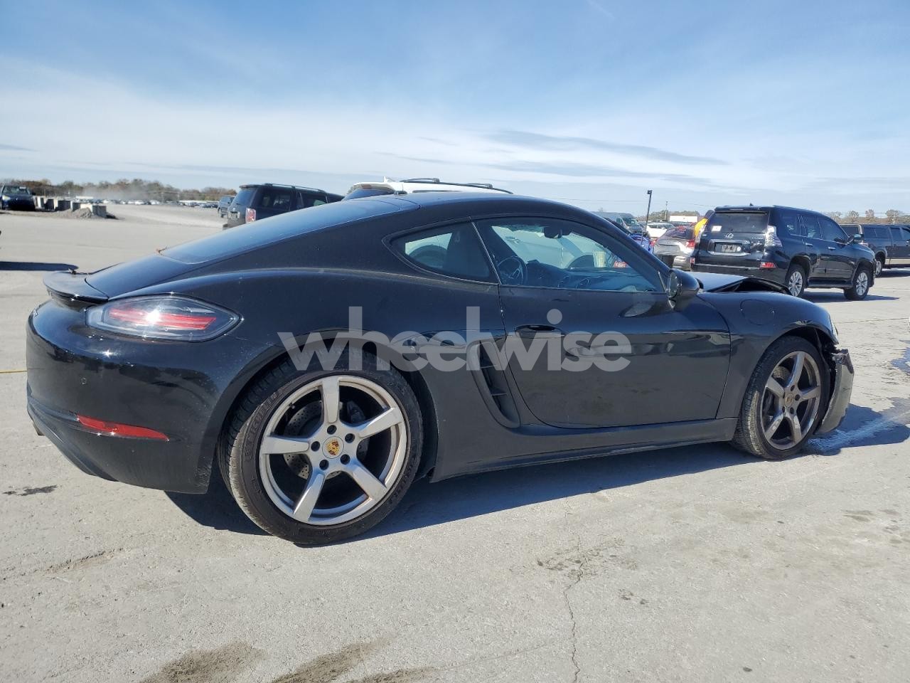 Photo 3 of 2018 PORSCHE CAYMAN (VIN WP0AA2A87JK261875)