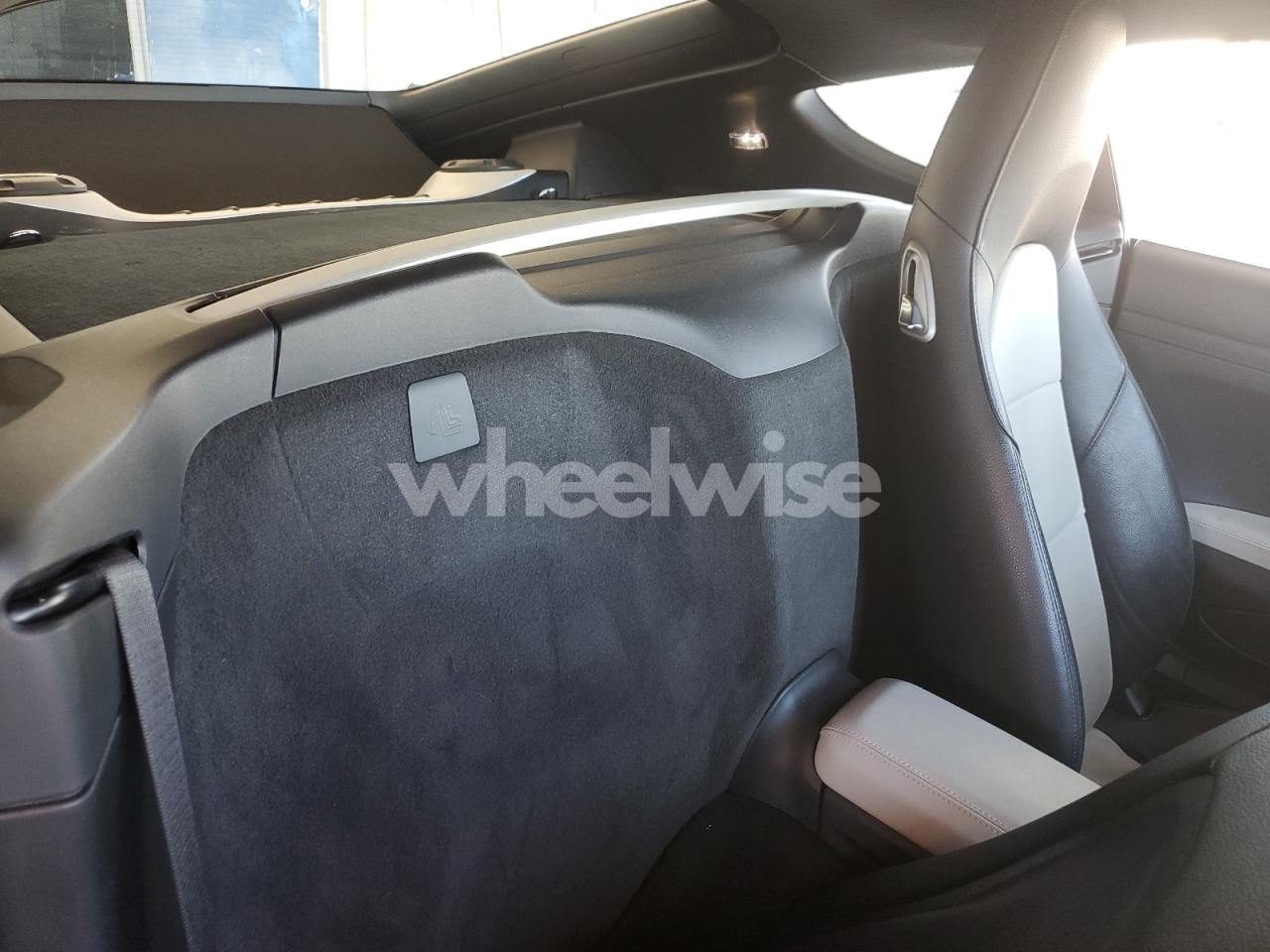 Photo 10 of 2018 PORSCHE CAYMAN (VIN WP0AA2A88JK261870)