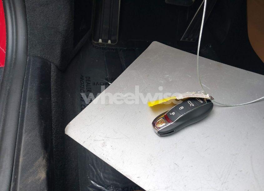 Photo 11 of 2018 Porsche 911 CARRERA (VIN WP0AA2A92JS106143)