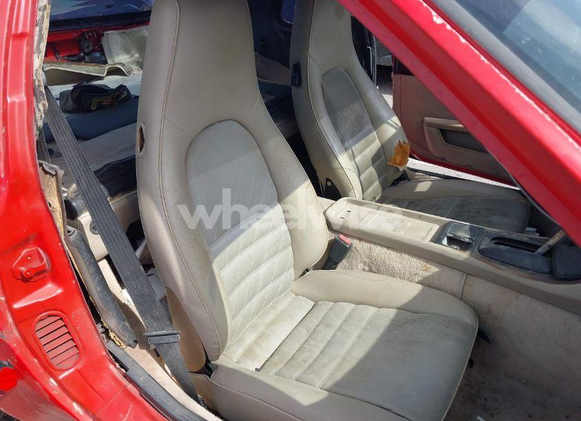 Photo 8 of 1987 Porsche 944 (VIN WP0AB0940HN472105)