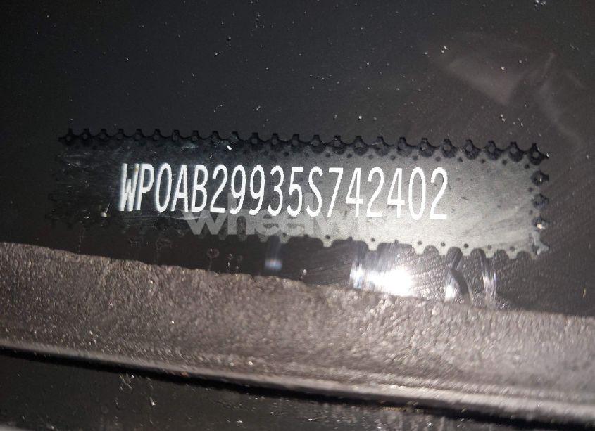 Photo 18 of 2005 Porsche 911 CARRERA S (VIN WP0AB29935S742402)