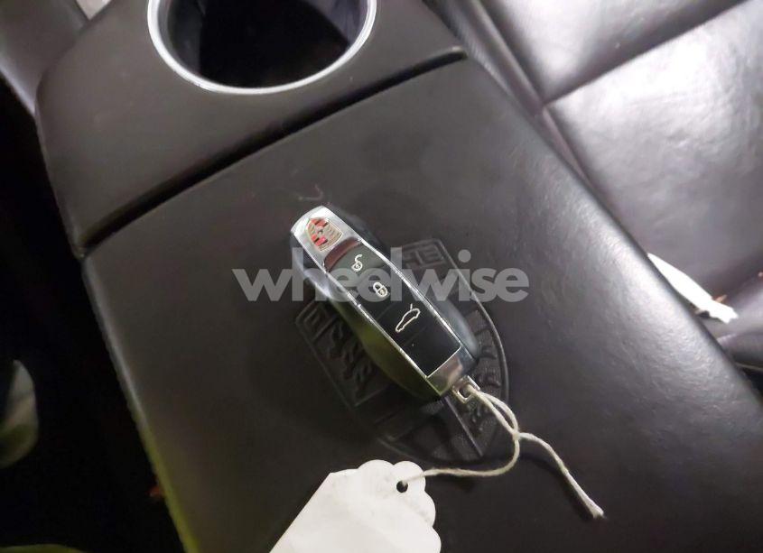 Photo 11 of 2012 Porsche Panamera 4S (VIN WP0AB2A71CL060068)