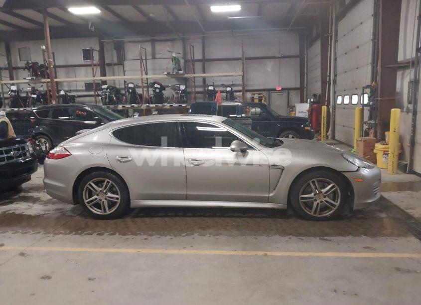Photo 13 of 2012 Porsche Panamera 4S (VIN WP0AB2A71CL060068)