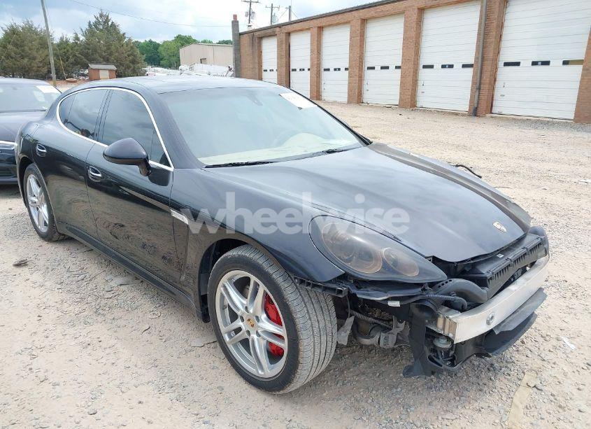 2013 Porsche Panamera S (VIN WP0AB2A71DL061108) main photo