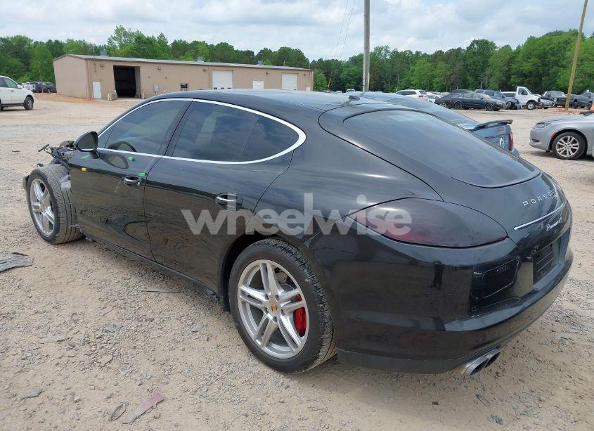Photo 3 of 2013 Porsche Panamera S (VIN WP0AB2A71DL061108)