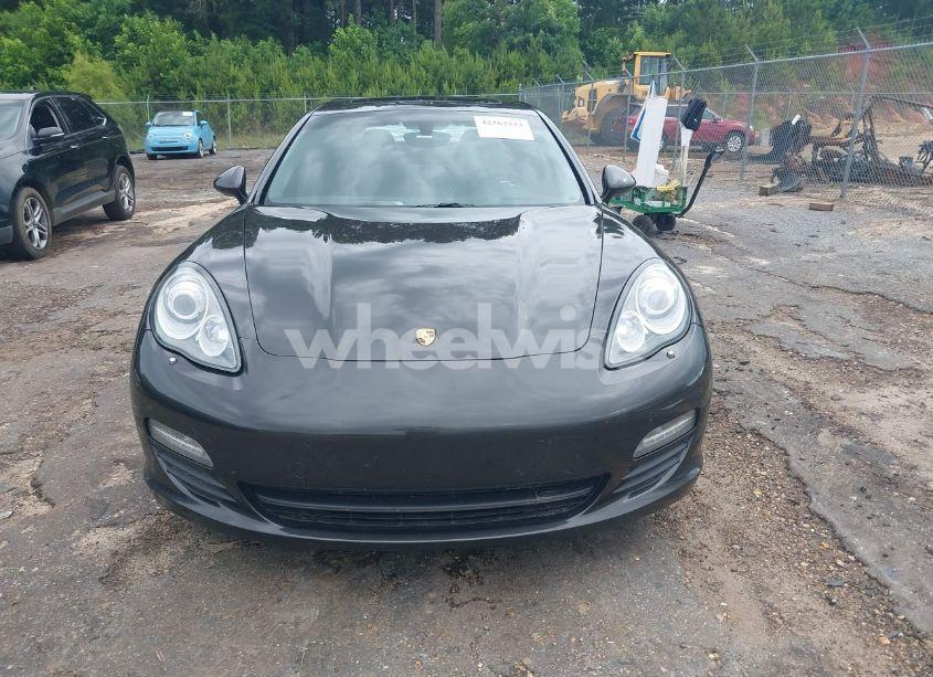 Photo 12 of 2010 Porsche Panamera S (VIN WP0AB2A73AL061283)