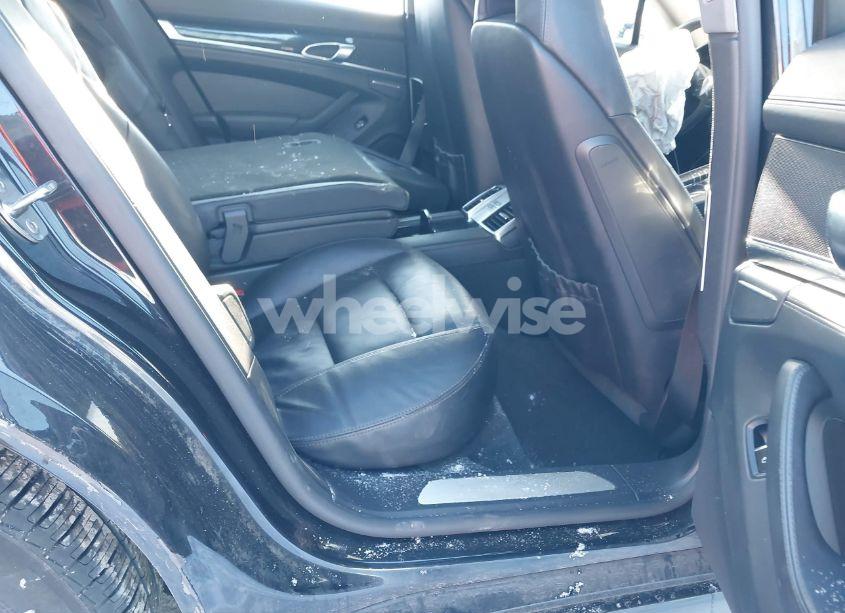 Photo 8 of 2010 Porsche Panamera 4S/S (VIN WP0AB2A78AL063353)