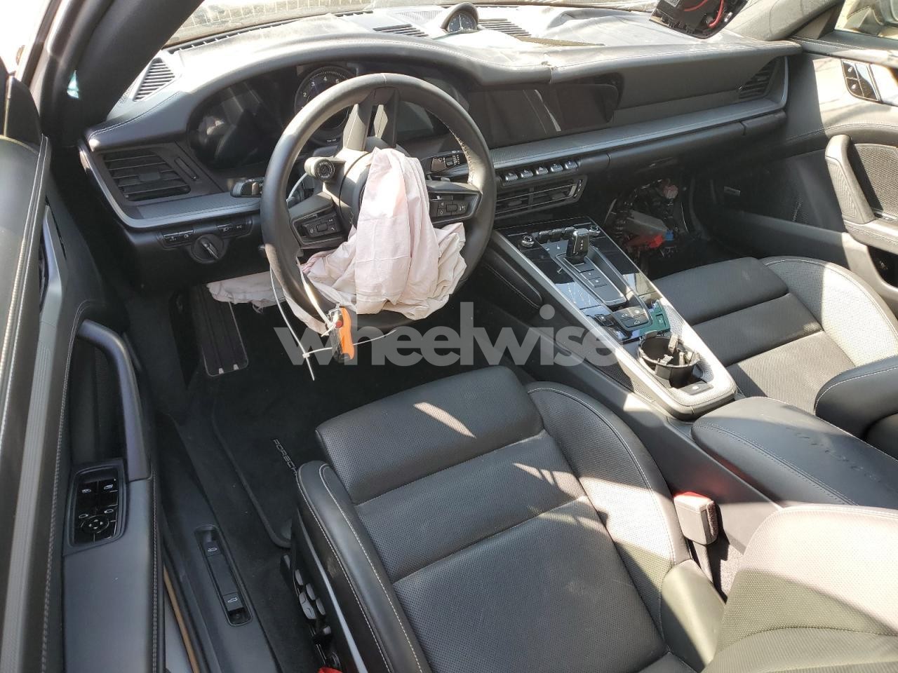 Photo 8 of 2020 PORSCHE 911 CARRERA S (VIN WP0AB2A90LS225261)