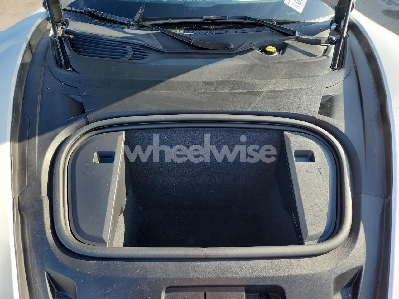 Photo 11 of 2021 PORSCHE TAYCAN 4S N/A (VIN WP0AB2Y11MSA44545)