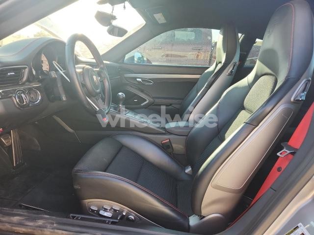 Photo 11 of 2018 PORSCHE 911 GT3 N/A (VIN WP0AC2A97JS176344)