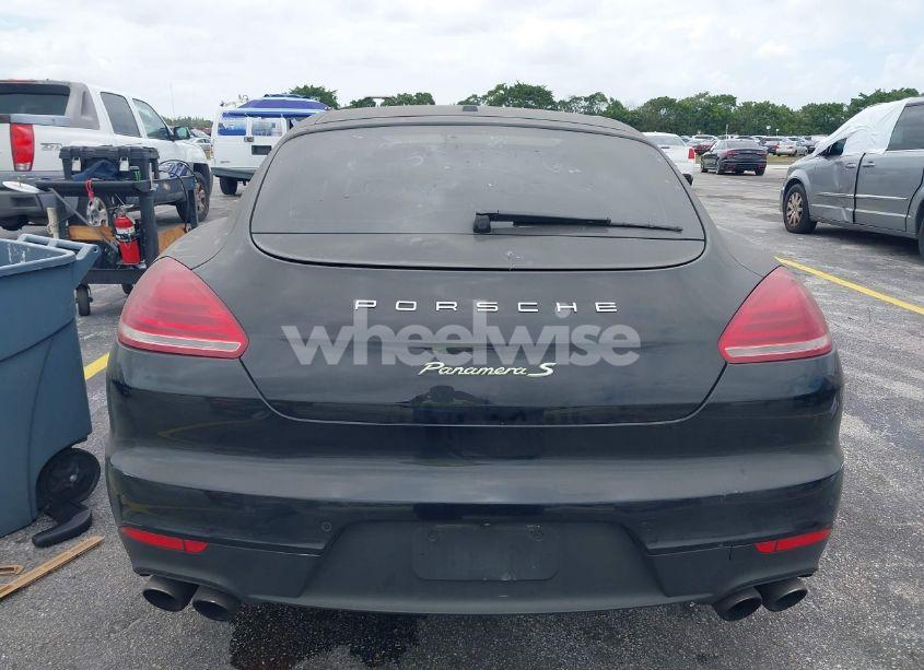 Photo 16 of 2015 Porsche Panamera E-HYBRID S (VIN WP0AD2A72FL040703)