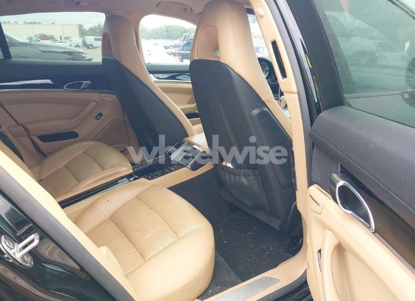 Photo 8 of 2015 Porsche Panamera E-HYBRID S (VIN WP0AD2A72FL040703)