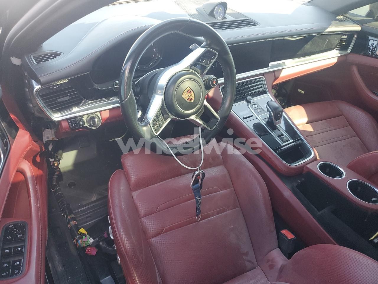 Photo 8 of 2018 PORSCHE PANAMERA 4 E-HYBRID N/A (VIN WP0AE2A76JL127672)