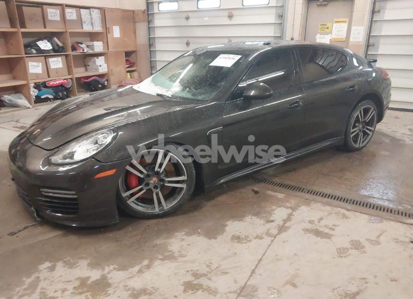 Photo 2 of 2014 Porsche Panamera GTS (VIN WP0AF2A73EL083133)