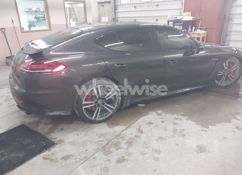 Photo 4 of 2014 Porsche Panamera GTS (VIN WP0AF2A73EL083133)