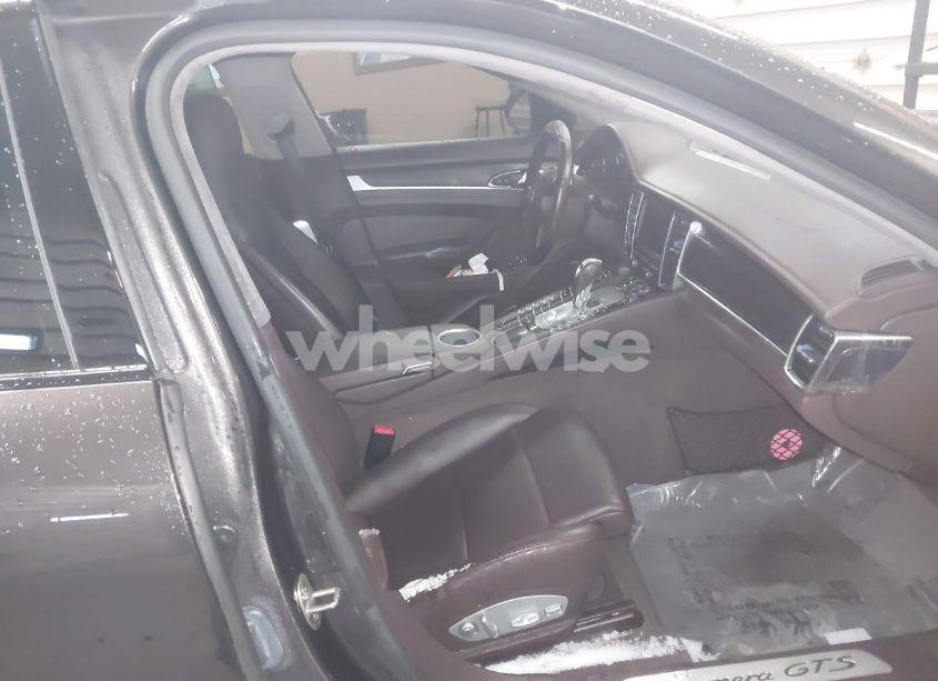 Photo 5 of 2014 Porsche Panamera GTS (VIN WP0AF2A73EL083133)