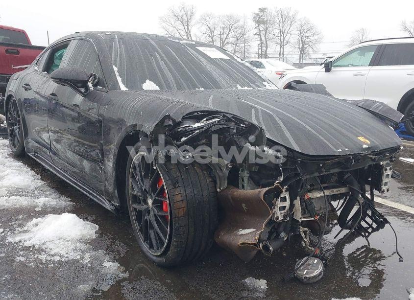 2020 Porsche Panamera GTS (VIN WP0AG2A71LL145378) main photo