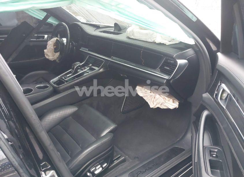 Photo 5 of 2020 Porsche Panamera GTS (VIN WP0AG2A71LL145378)