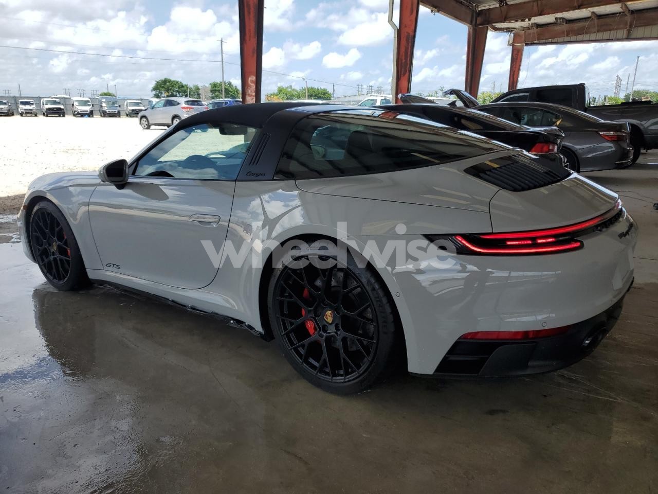 Photo 2 of 2024 PORSCHE 911 TARGA 4S (VIN WP0BB2A92RS234492)