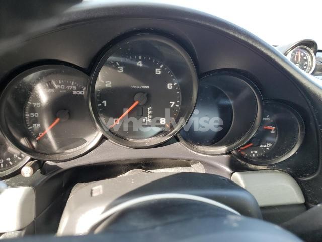 Photo 5 of 2019 PORSCHE 911 TARGA 4S (VIN WP0BB2A95KS125319)